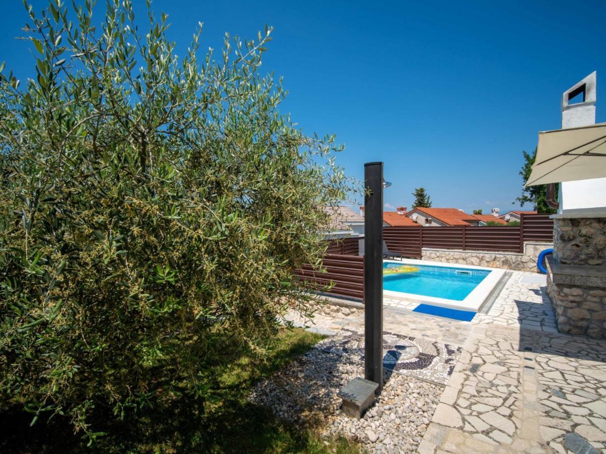 Apartment Albaneze By Interhome Njivice Luaran gambar